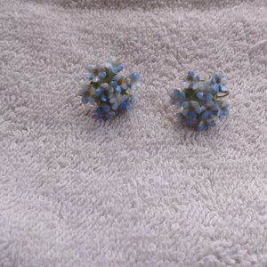 Denton England screw back clip earrings blue flowers bouquet